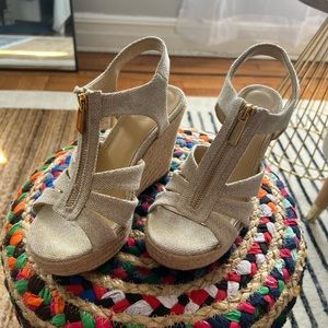 💥LIKE NEW💥 Michael Kors Espadrilles - Size 7